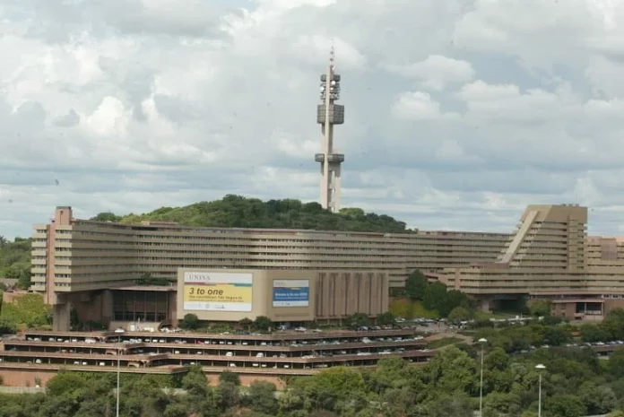 Unisa