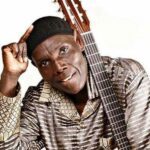 Tuku-oliver-mtukudzi