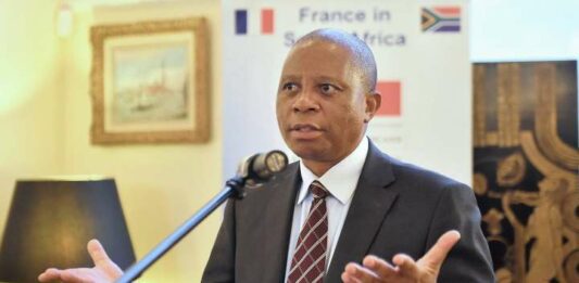 The Hairman Show flops: Mashaba's corruption bust falls flat