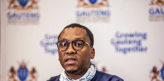 Lesufi praised for suspending top officials