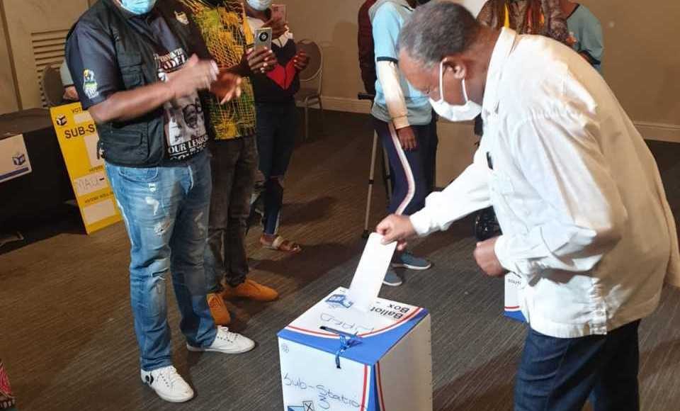Former deputy president Kgalema Motlanthe casts his vote at the Killarney Country Club. Motlanthe told journalists that municipal elections gave residents power to hold their local representatives to account