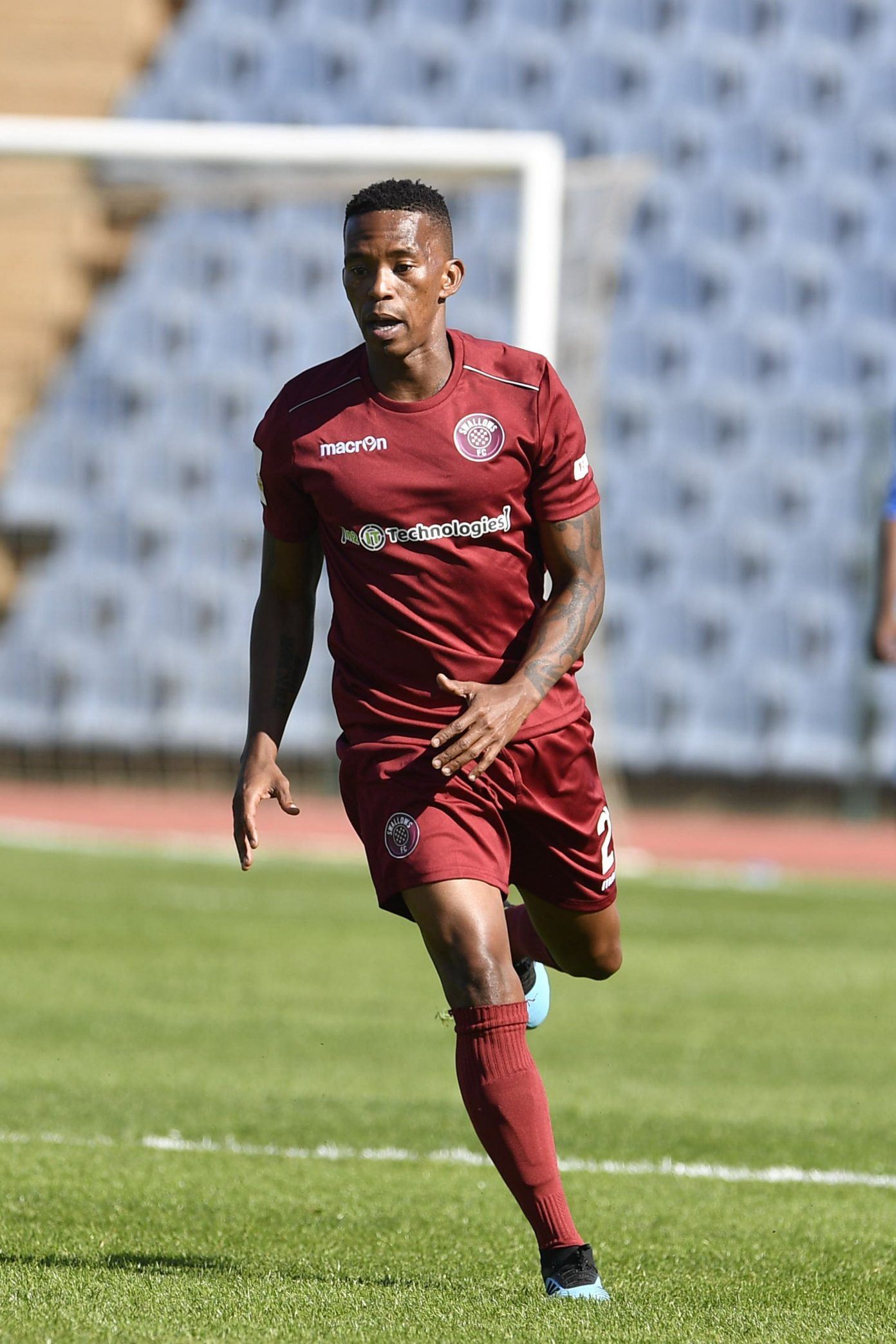 Confirmed Vuyo Mere signs for TS Galaxy!