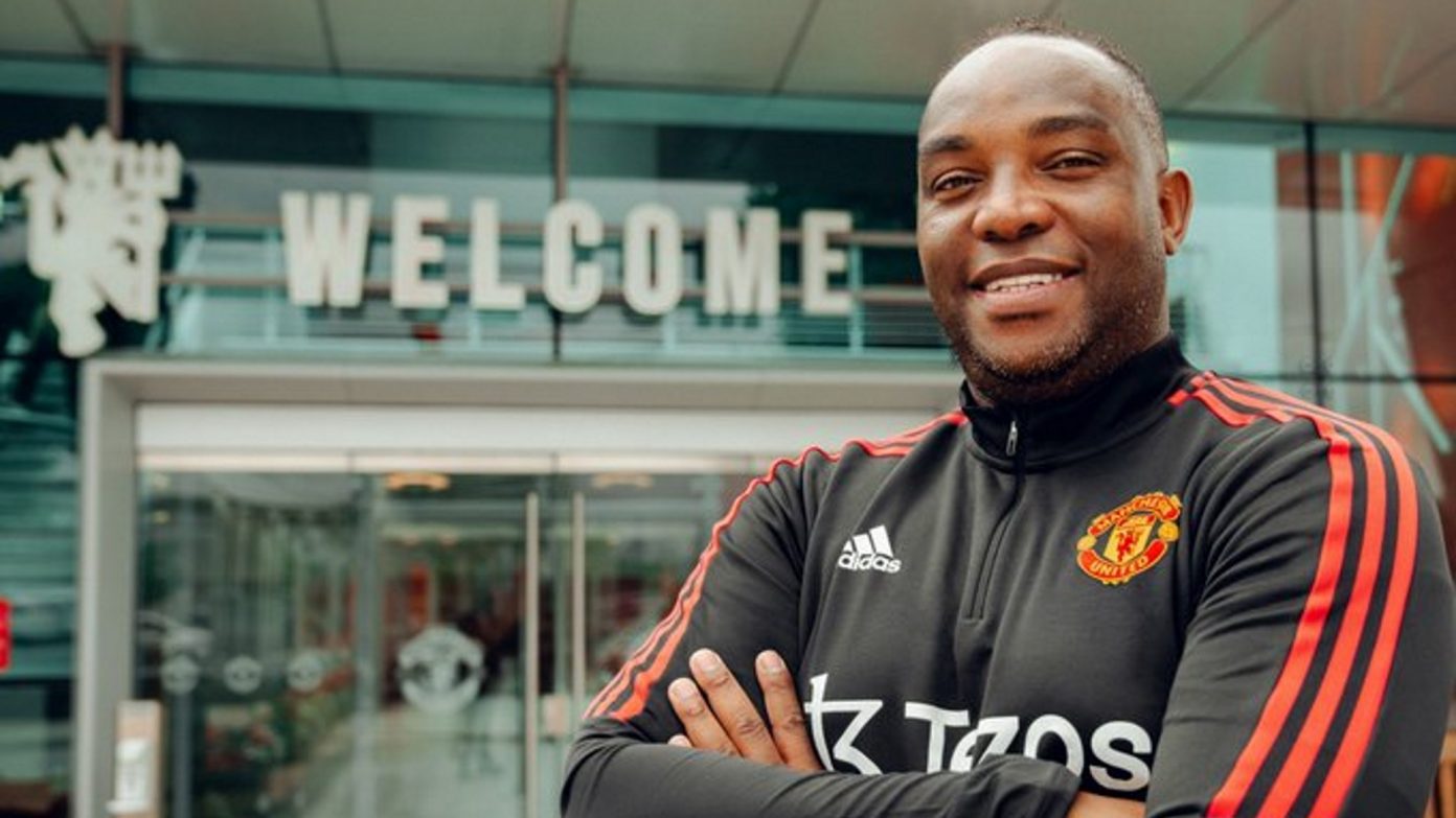 Benni Appointed Manchester United's First Team Strikers' Coach