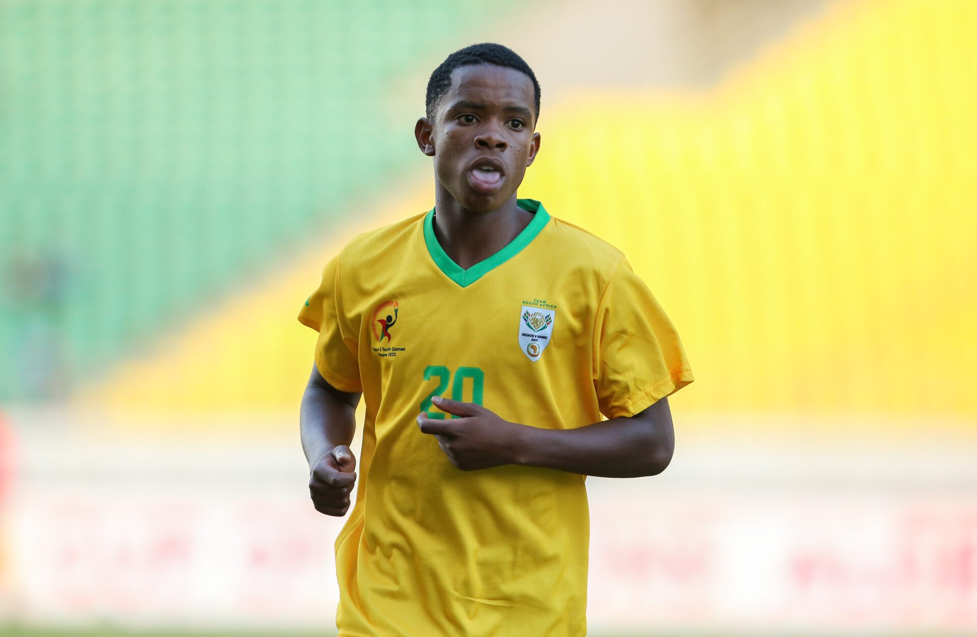 Sundowns give 16 year-old teenager Siya Mabena his debut