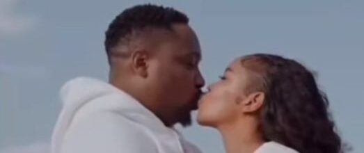 Social media influencer Sthe Bhengu has removed the pictures of her boyfriend from her social media accounts