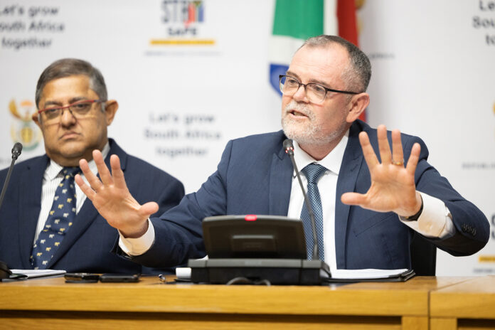 Dion George resigns from DA